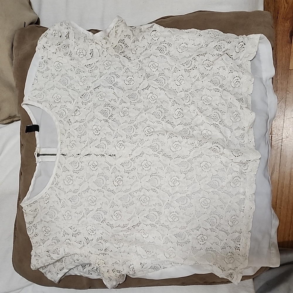 H&M lace top